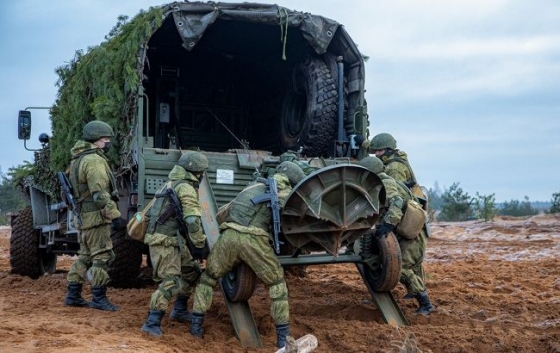 Референдум и объединение. Правозащитник рассказал о планах боевиков на Донбассе