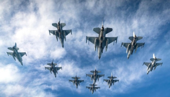 Зеленський закликав розширити навчання українських пілотів на F-16