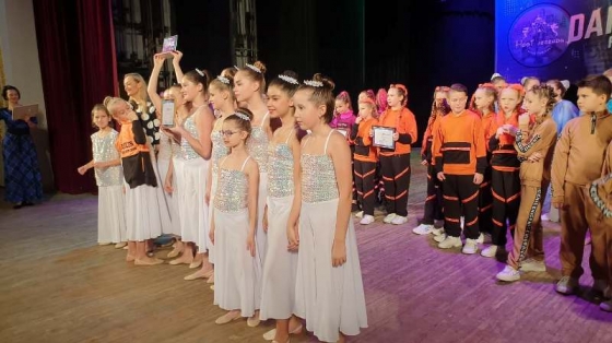 Танцевальный колектив «Апельсин» из Краматорска покорил Полтаву