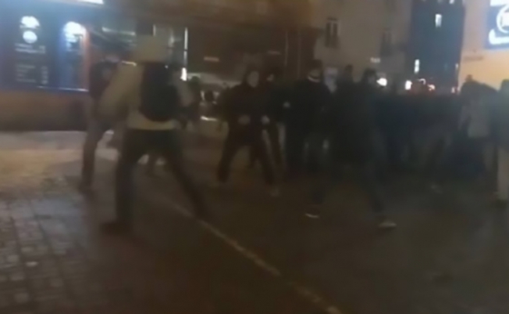 В центре Киева подрались фаны &quot;Динамо&quot; и &quot;Айнтрахта&quot;