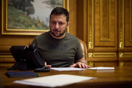 Зеленський підписав указ про перенесення дат державних свят