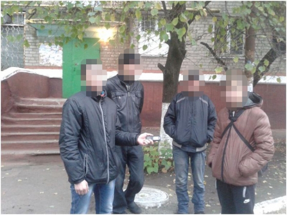 Краматорские полицейские задержали злоумышленника, ограбившего несовершеннолетнего