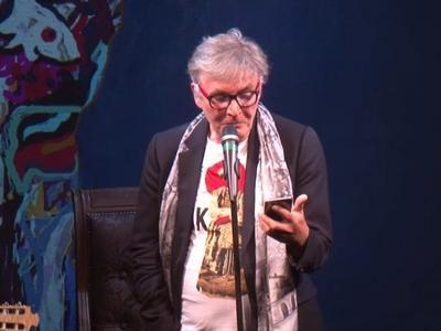 &quot;Нас травит на &quot;Фейсбуке&quot; какая-то Лоза&quot; - Орлуша заступился за Моцарта и Мика Джаггера (видео)