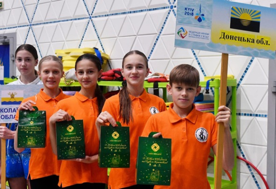 Спортсмени з Краматорська і Миколаївки здобули «срібло» чемпіонату України з синхронного плавання