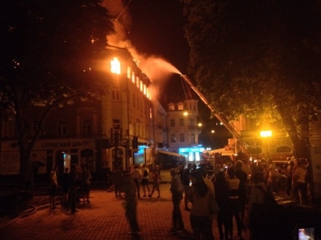 Ночью в центре Тернополя произошел пожар