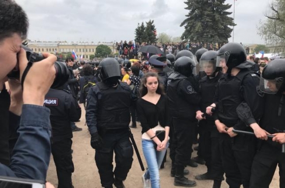 Тысячи россиян показали Путину, что им надоел его авторитаризм 