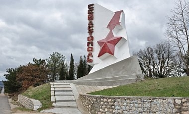 Оккупанты решили отделить Севастополь от Крыма границей