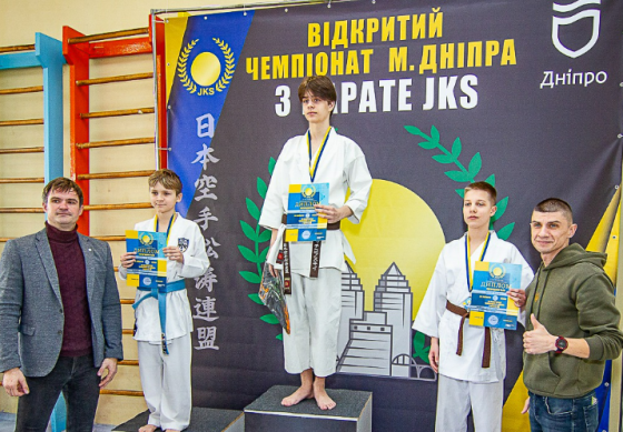 Каратисти з Краматорська вибороли 4 нагороди на відкритому чемпіонаті Дніпра
