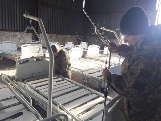 Ко Дню ВСУ военно-медицинские учреждения на востоке Украины получили гуманитарную помощь стоимостью более 1 млн грн, - Наев