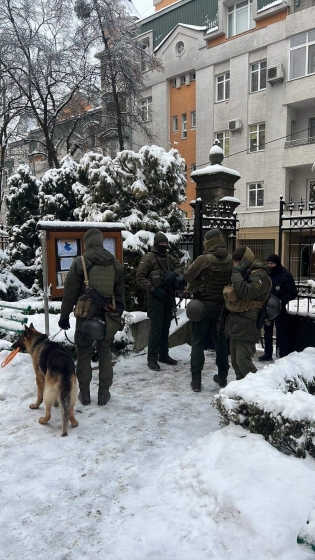 СБУ здійснює обшук у кафедральному соборі УПЦ МП у Львові