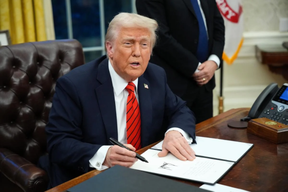 Трамп підписав укази про посилення захисту США від дронів і розвиток надзвукових польотів