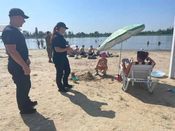 Краматорські поліцейські проводять профілактику нещасних випадків на водоймах