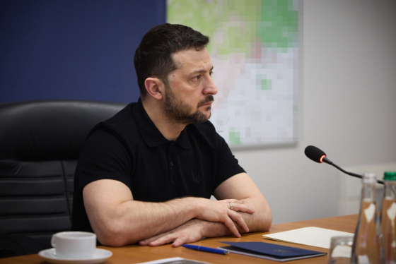 Жодна країна світу не допомагала Україні на початку повномасштабного вторгнення РФ, - Зеленський