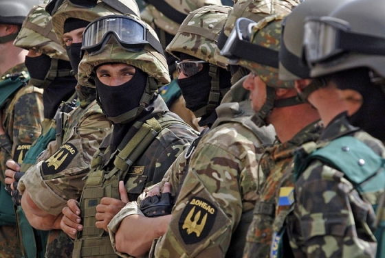 Добровольцы: &quot;Узнаем, что нас сливают, – пойдем с оружием на Киев!&quot; 