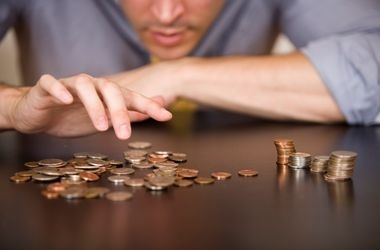 Зарплаты украинцам повысят в два раза: вырастут ли цены, кто станет богаче и кто потеряет субсидии 
