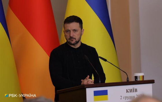&quot;Бажано, на три букви&quot;: Зеленський відповів, на що повинна піти РФ під час переговорів