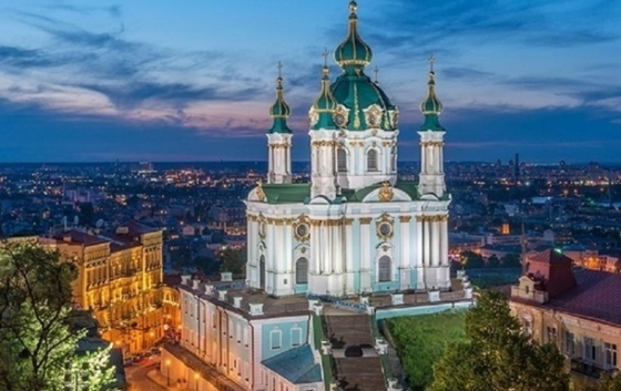 Сегодня в Андреевской церкви проведут первую литургию Вселенского Патриархата