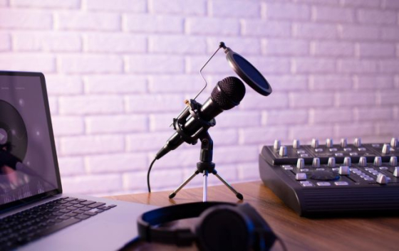 У Києві в студії радіо &quot;Армія FM&quot; вибухнув боєприпас