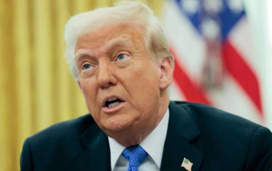 Трамп запропонував садити у в&#039;язницю за спалення прапора США