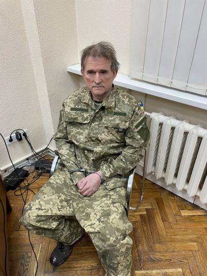 Суд продовжив строк тримання Медведчука під вартою до 19 вересня 