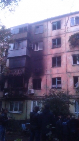 В жилом доме в Кривом Роге прогремел взрыв, есть пострадавшие