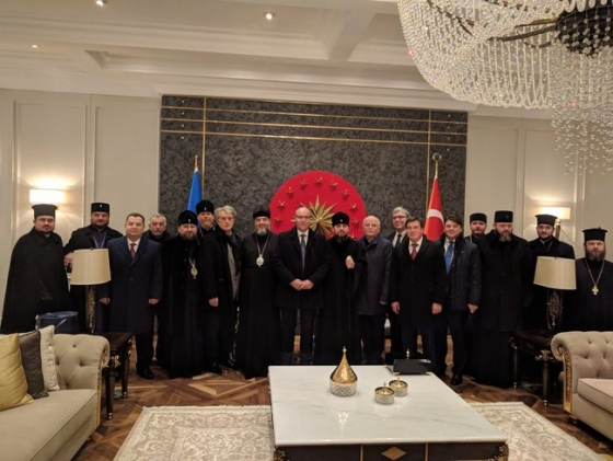 Украинская делегация прибыла в Стамбул для получения Томоса об автокефалии ПЦУ
