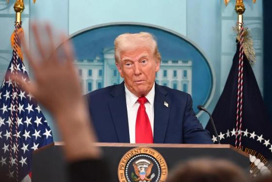 Час на перемирʼя спливає. Трамп досі думає, як і чи взагалі карати Путіна, - The Atlantic