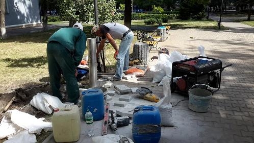 В центре Краматорска появился фонтанчик с питьевой водой