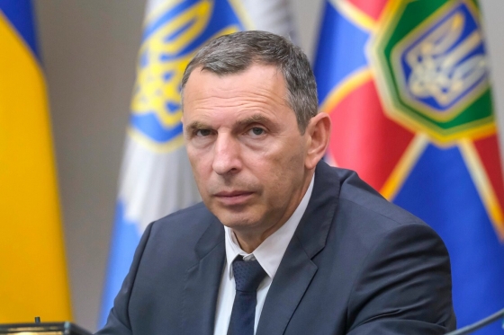 Стріляли у авто першого помічника Зеленського, поранений водій
