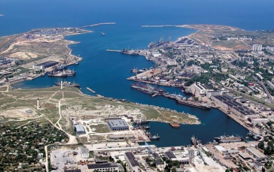 Після атаки на &quot;Мінськ&quot; Росія передислокувала три десантні кораблі в Азовське море