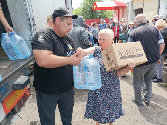 За тиждень громадам Донеччини передали 310 тонн благодійної допомоги