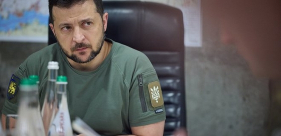 Путін та його оточення перемогли росіян та їхній розум – Зеленський 