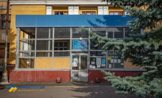 Кадровий дефіцит, пошкодження закладів і створення багатопрофільної лікарні: що відбувається з медициною у Краматорську