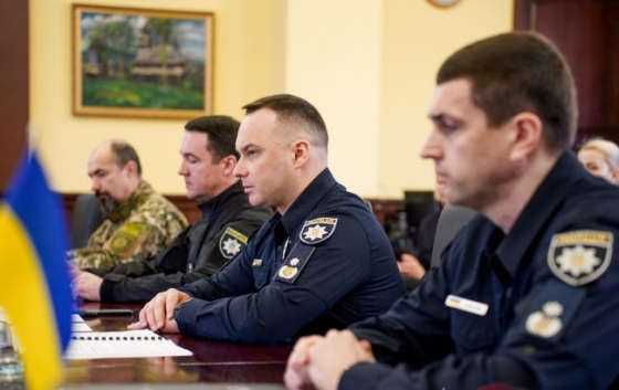Угорщина допоможе Україні з ДНК-експертизами загиблих у війні 