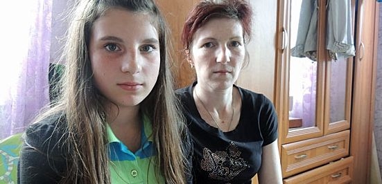 Жительница Камчатки схватила за волосы и ударила девочку из Луганска и обозвала ее &quot;хохлушкой&quot;