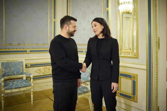 Зеленський провів зустріч із Бербок: обговорили військову підтримку, інвестиції в українську оборону та виклики перед початком зими
