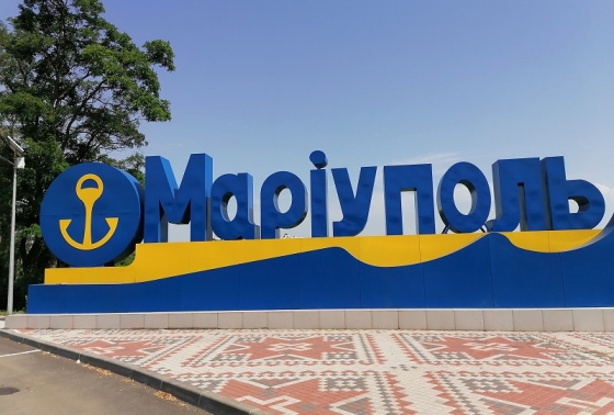 Зеленський про блокаду військами РФ Маріуполя: У місті від зневоднення померла дитина, це вперше з часів вторгнення нацистів