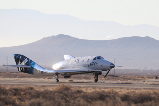 Virgin Galactic Ричарда Брэнсона успешно испытала космический корабль SpaceShipTwo