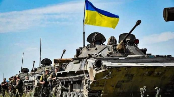 Тривають важкі бої. За минулий тиждень звільнено 9 кв.км території на Сході та 28,4 кв.км - на Півдні, - Міноборони