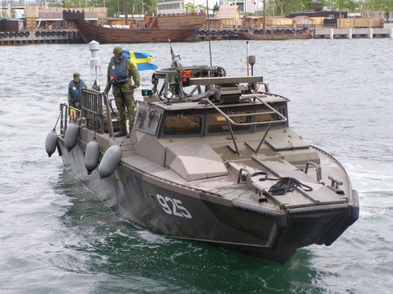 Швеція оголосила про найбільший пакет допомоги Україні на понад €600 млн: бойові катери, підводне озброєння та ЗРК Robot 70 (перелік)