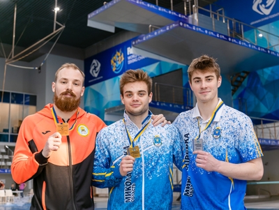 Станіслав Оліферчик здобув «бронзу» чемпіонату України зі стрибків у воду