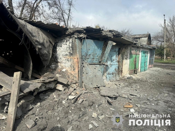 Дві людини загинуло, п’ятеро зазнали поранень – поліція Донеччини зібрала докази воєнних злочинів рф