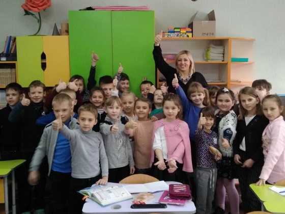 Вчитель початкових класів ЗОШ №25 Наталія Комарова: ”Кожен урок в онлайн-режимі — це живе спілкування, взаємодія між дітьми та педагогом”