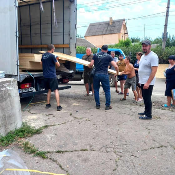 На Донеччині громадам надають благодійну допомогу