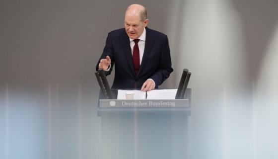 Це воєнний злочин: Шольц різко засудив звірства росіян у Бучі