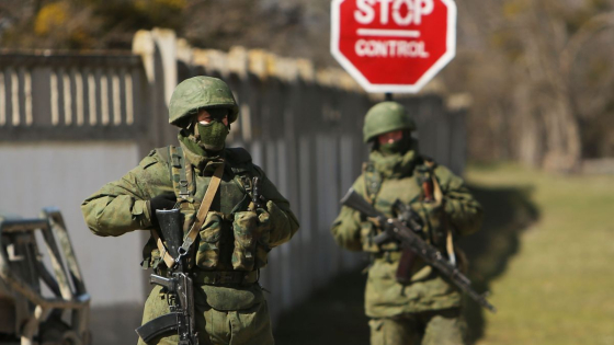 Російські окупанти активно зводять фортифікаційні споруди поблизу Маріуполя, - Андрющенко
