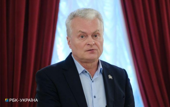 Президент Литви закликав НАТО створити постійні військові бази біля кордонів з Росією