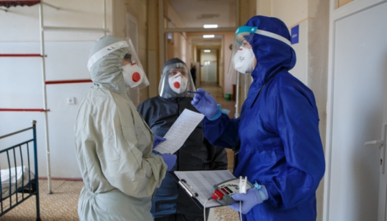 Специалисты выделили 12 симптомов &quot;длительного COVID-19&quot;, при выявлении которых нужно обращаться к врачу 