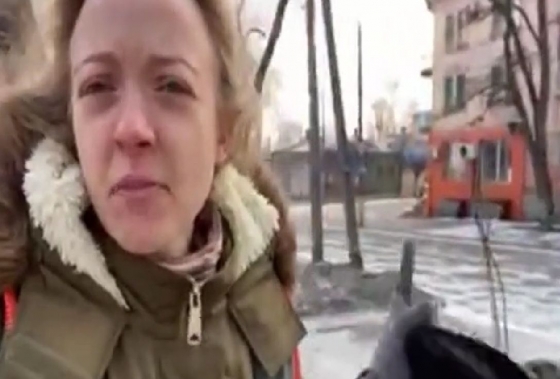 Жительница Мариуполя Ерская: Город оцеплен. Нет связи. Обстрелы. Выезды заминированы, но Мариуполь наш и продолжает защищаться