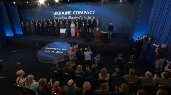 23 держави та ЄС підписали безпековий компакт з Україною на саміті НАТО